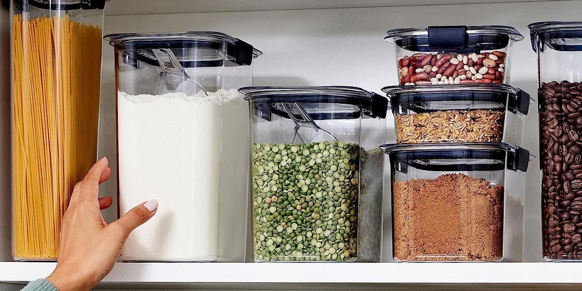 Rubbermaid Brilliance Food Storage Container Set for Your Home