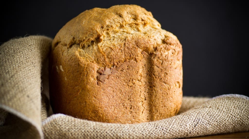 Making Homemade Bread in Your Kitchen with a Bread Machine